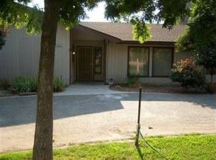 3191 N Blythe Ave, Fresno, CA