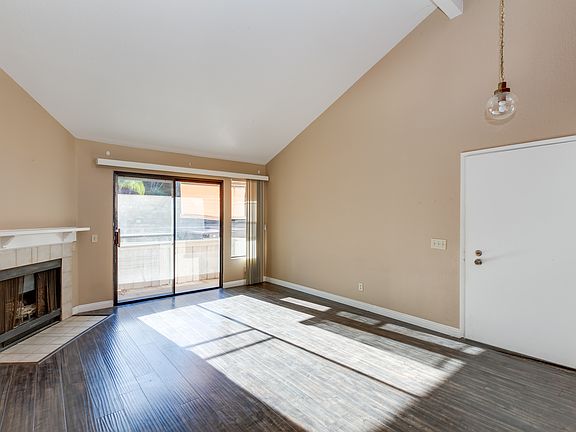 3rd image of 22797 Lakeway Dr Unit 510