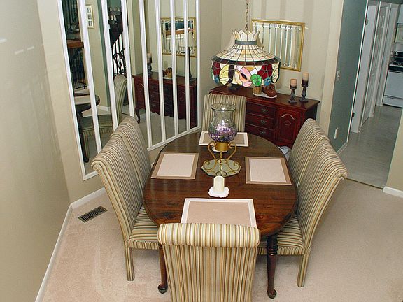 Formal dining room