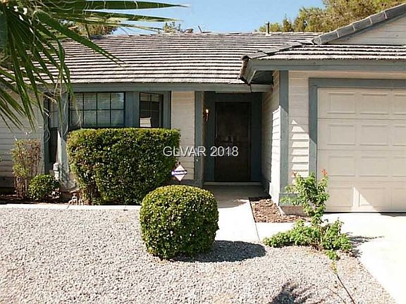 2nd image of 6225 Dorchester Cir