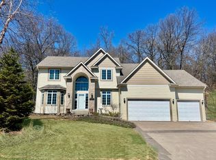 5845 Blackberry Trl, Inver Grove Heights, MN 55076