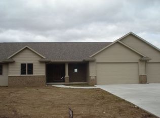 W6278 Rocky Mountain Dr, Greenville, WI 54942