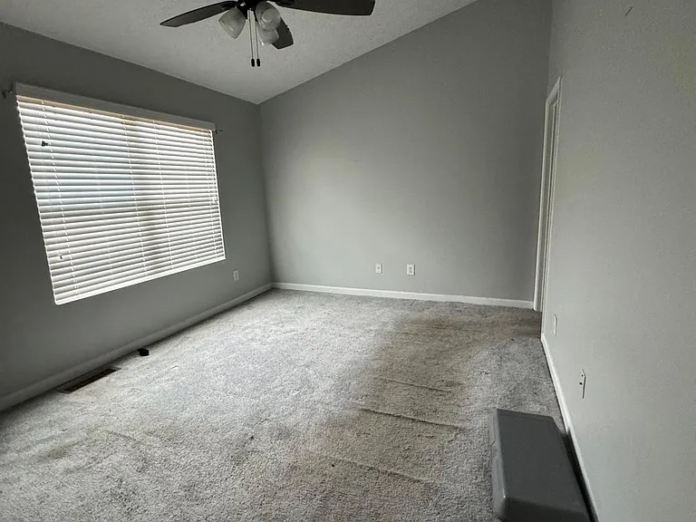 8430 Carlington Ln — Photo 5