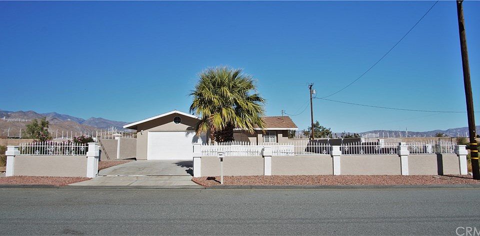1st image of 60120 Palm Oasis Ave