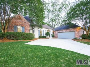 141 Summer Ridge Dr, Baton Rouge, LA 70810