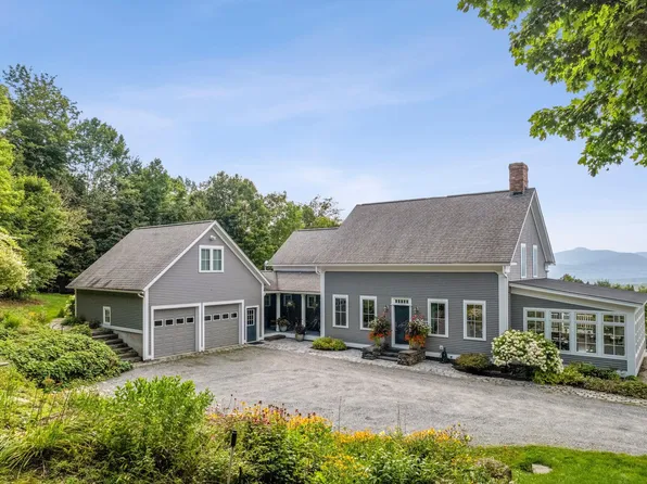 548 Putnam Forest Road, Stowe, VT 05672