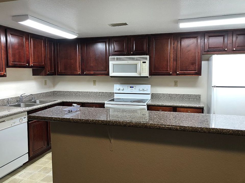 1st image of 4381 Alexis Dr Unit 331