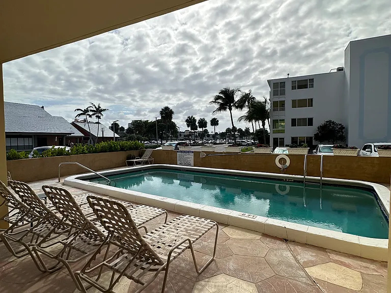 801 N Ocean Blvd #502 — Photo 18