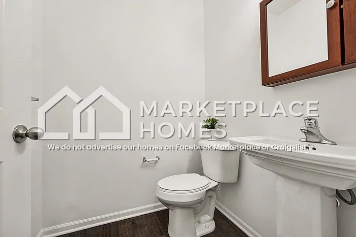 4596 Bradley Cir #21 — Photo 8