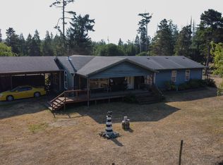 89264 Hemlock Ln, Bandon, OR 97411