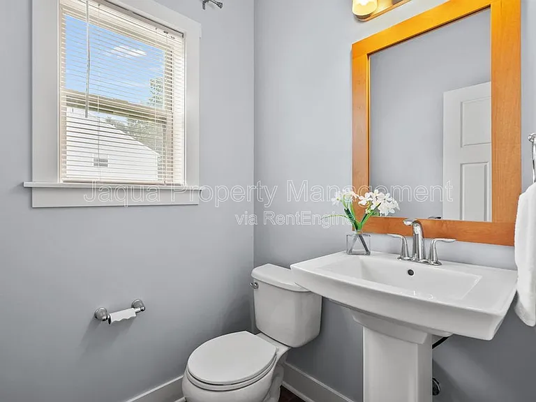 5661 Attleberry Ave — Photo 5