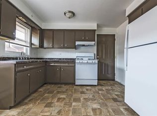 14123-25 S Tracy Ave, Riverdale, IL 60827