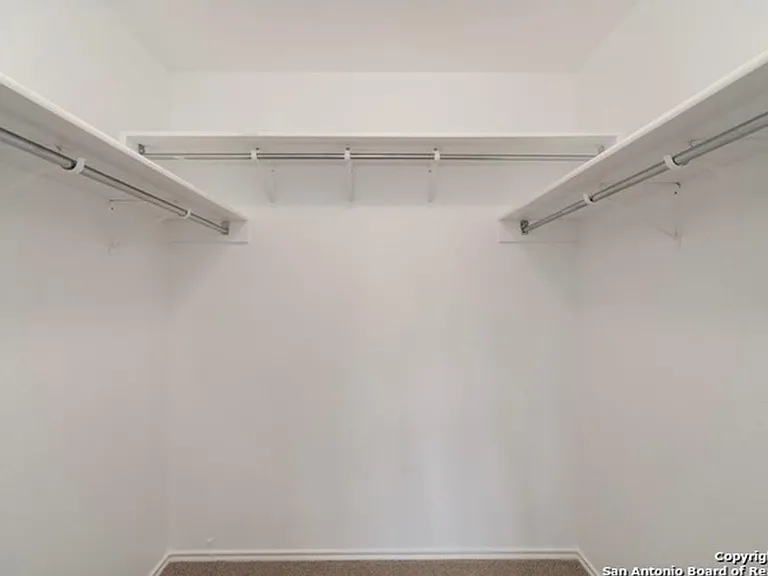 9718 Astin Pl — Photo 15