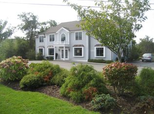 1685 Main St, Chatham, MA 02633