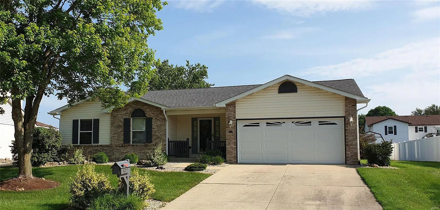 832 Daniel Dr photo 1
