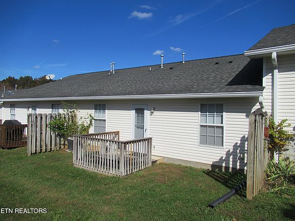 3rd image of 4757 Royal Prince Way #4