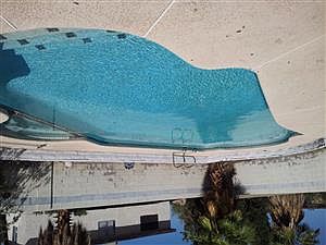 2nd image of 4060 Deerfield Ave