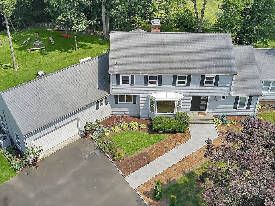 20 Morehouse Ln, Norwalk, CT 06850 MLS 24028683 Zillow