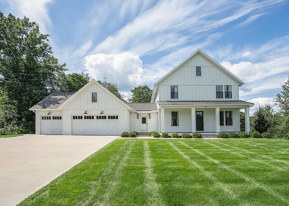1st image of 4655 Stiles Creek Dr NE