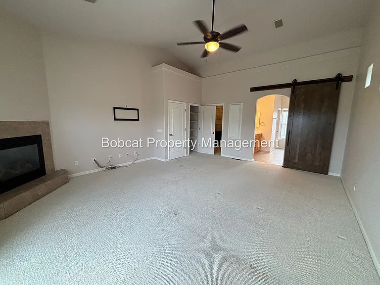 963 Ranchview Cir — Photo 34