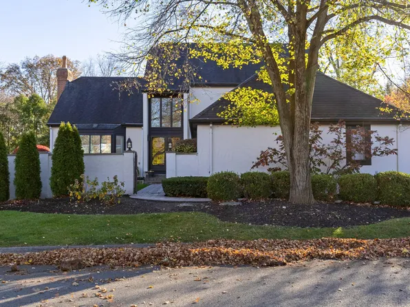 1425 Fountaine Dr, Columbus, OH 43221