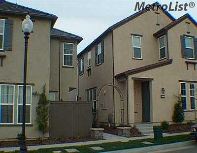 1st image of 106 Talmont Cir #106