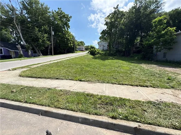4203 Park Ave, Kansas City, MO 64130