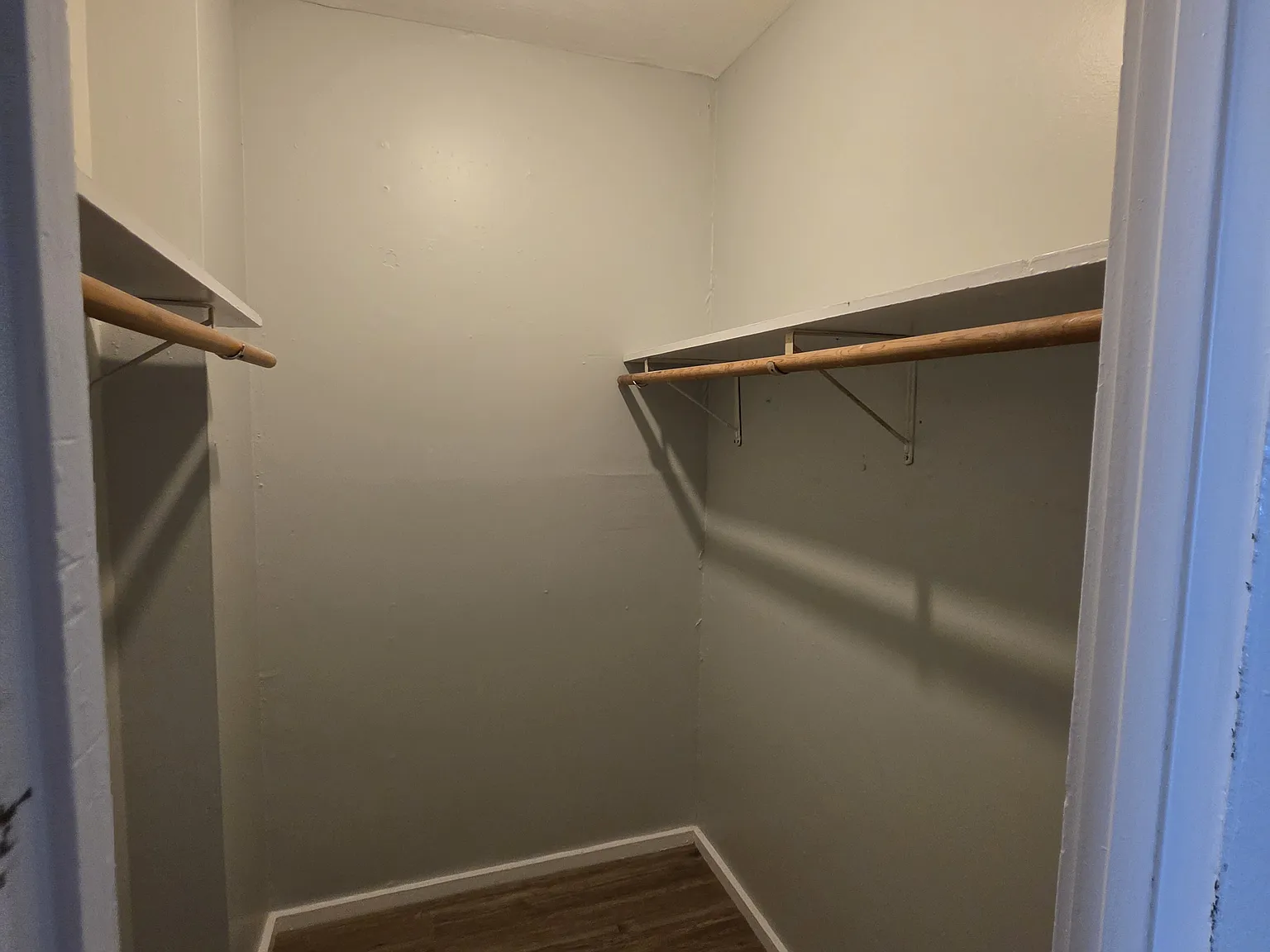 Studio, $875 — Photo 4