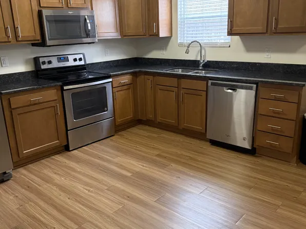 CROSSFIELD TOWNHOMES