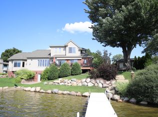 523 Deer Run, White Lake, MI 48386