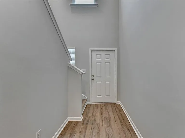 175 Grey Falcon Ave — Photo 4