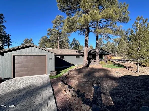 880 E OAK Drive, Munds Park, AZ 86017