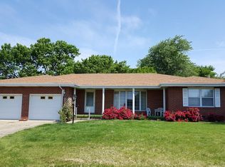 449 W Washington St, Maroa, IL