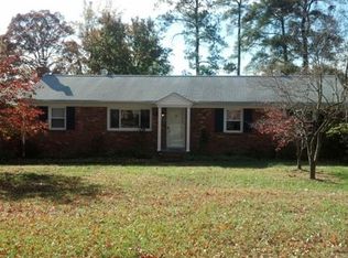 7506 Hopkins Rd, North Chesterfield, VA 23237