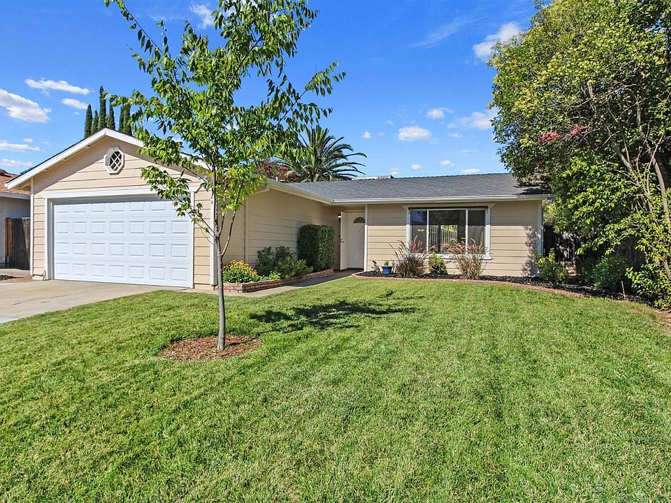 1st image of 7524 La Tour Dr