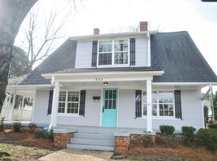 323 W Chatham St, Cary, NC 27511