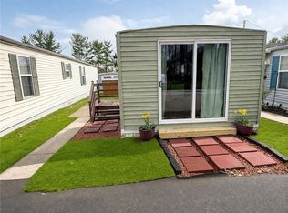 9735 Chillicothe Rd, Willoughby, OH