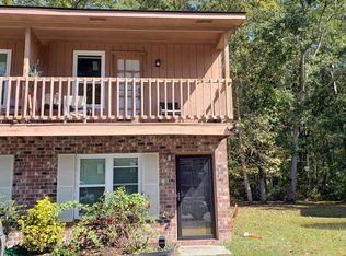 100 Kimeran Ln APT D, Summerville, SC 29485