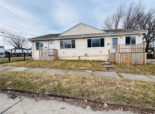 3286 W 141st St, Cleveland, OH 44111