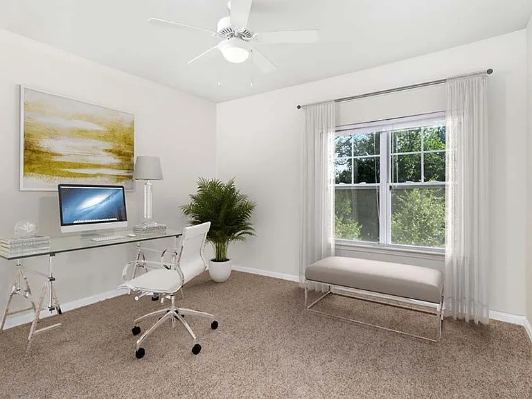 Camden Crest — Photo 19