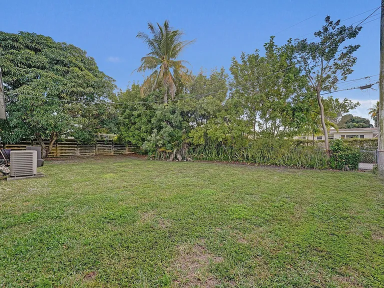 3322 McKinley St — Photo 62