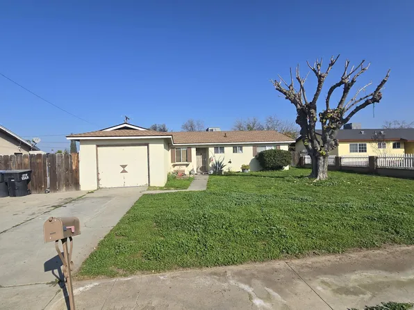 4222 W Dorothea Avenue, Visalia, CA 93277