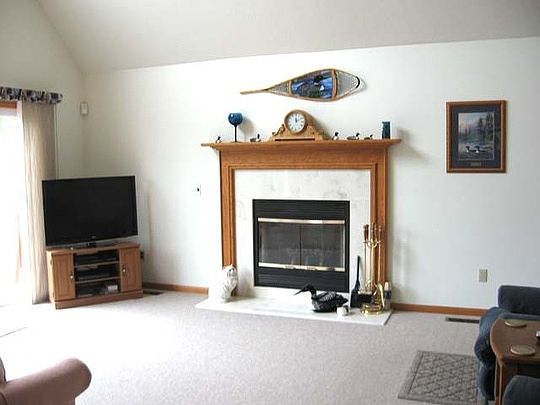 5th image of 8058 Wallace Dr