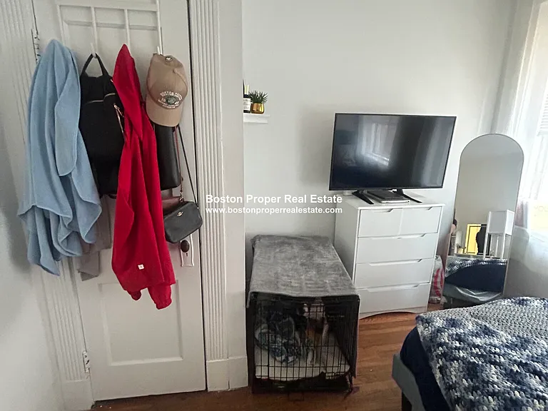 9 Myrtle St #4 — Photo 6