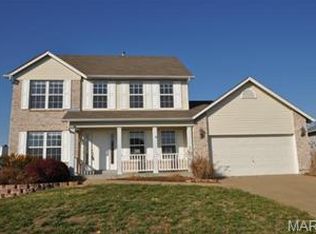 5582 Jade Tree Dr, Saint Charles, MO