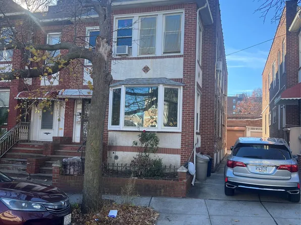 8644 139th Street, Briarwood, NY 11435