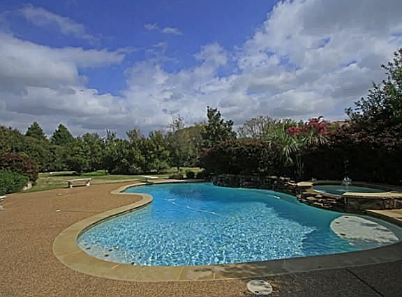 2nd image of 1804 Millstream Ct