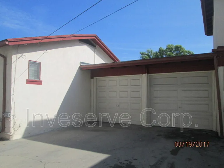 908 Edith Ave #B — Photo 2
