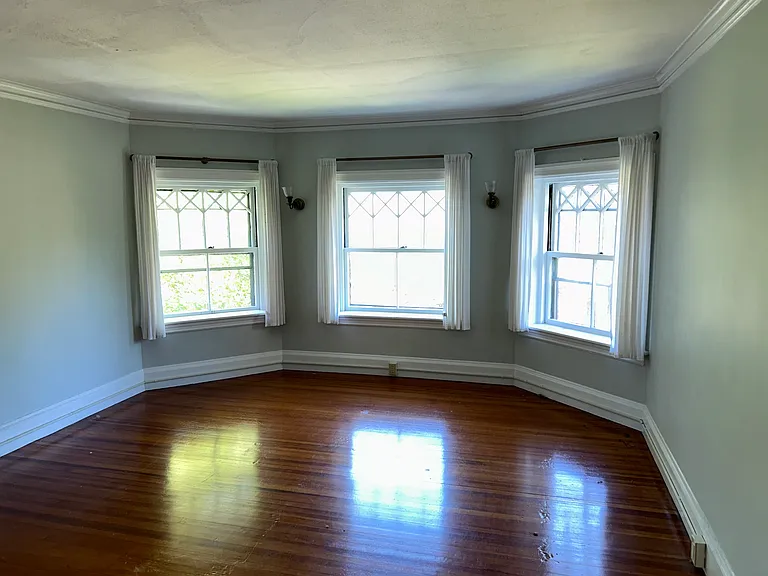 101 Vaughan St #3 — Photo 16