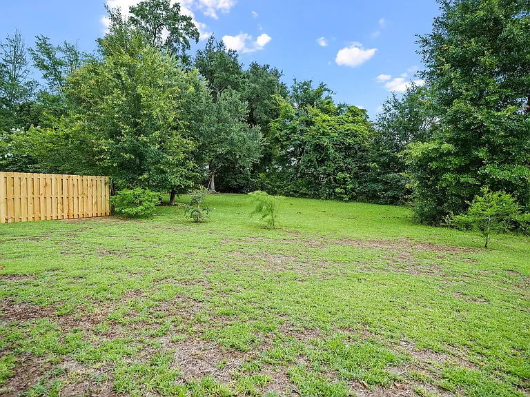 1487 Majesty Loop — Photo 30